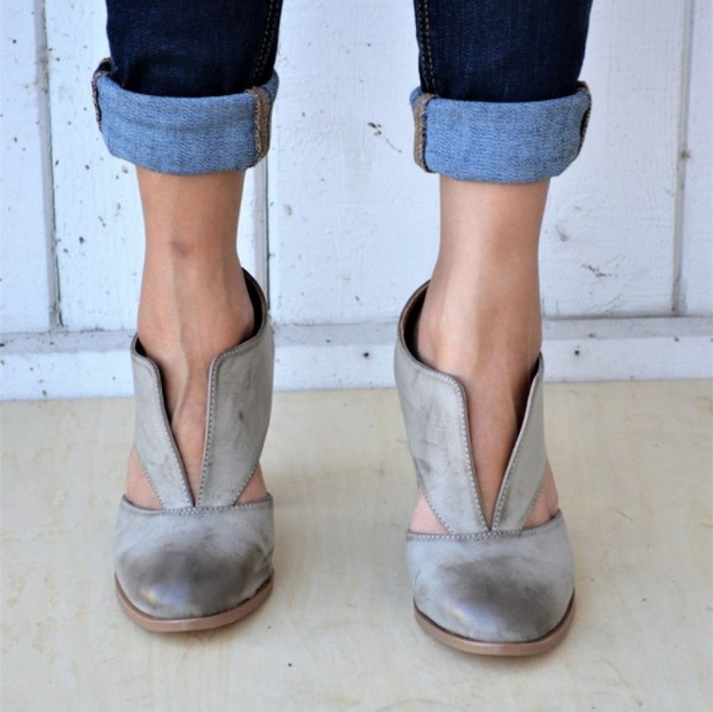 ⭐ LAST 1 ⭐Grey Distressed Booties - Picture 2 of 6